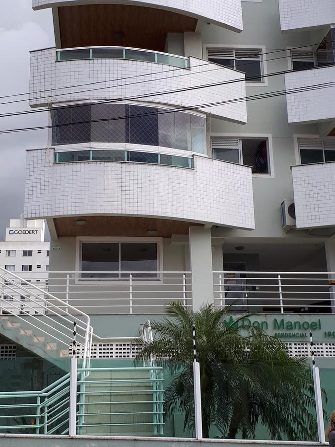 Apto Jairo E Eliane Com 03 Quartos E Garagem Interna Appartement Sao Jose  Buitenkant foto